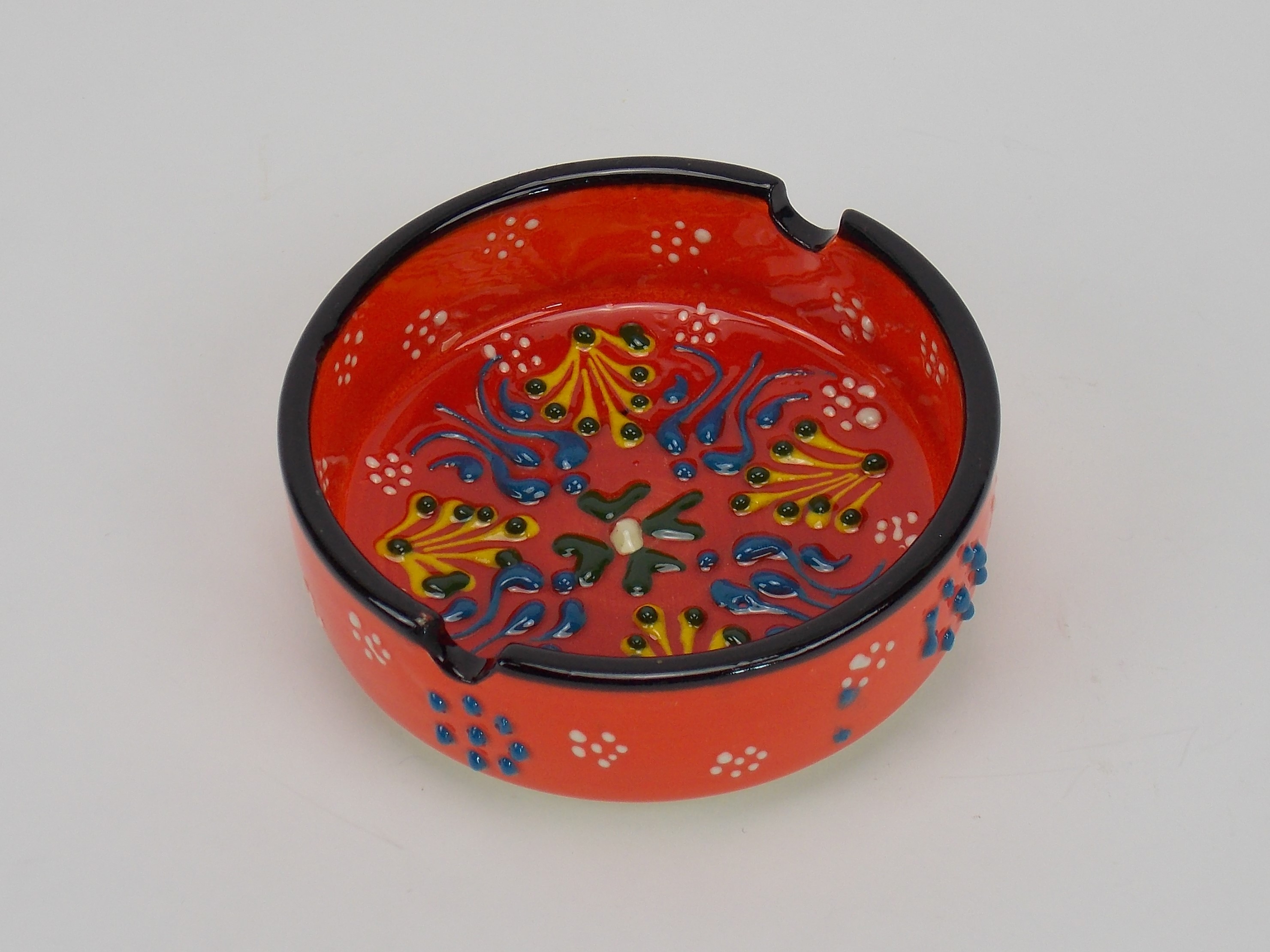 Scrumiera din ceramica - 8 cm diverse culori
